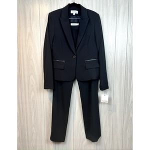 NWT Calvin Klein Women's 1 Button Pant Suit Size 8  Navy Blue